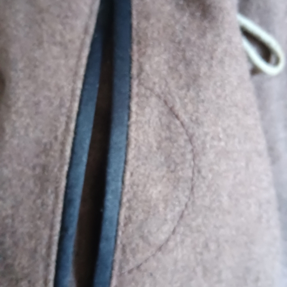 CLEARANCE SALE!! Vintage Esprit 100% Wool Brown Pea Coat with Toggle Details - Picture 5 of 13